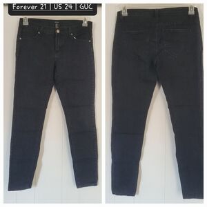 Forever 21 Women's Black Skinny Jeans